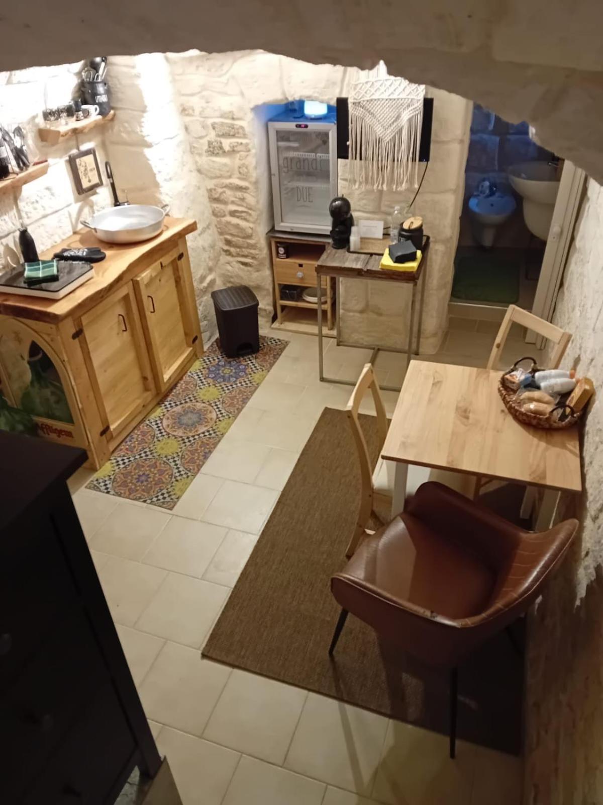 B & B La Grotta Bisceglie Buitenkant foto